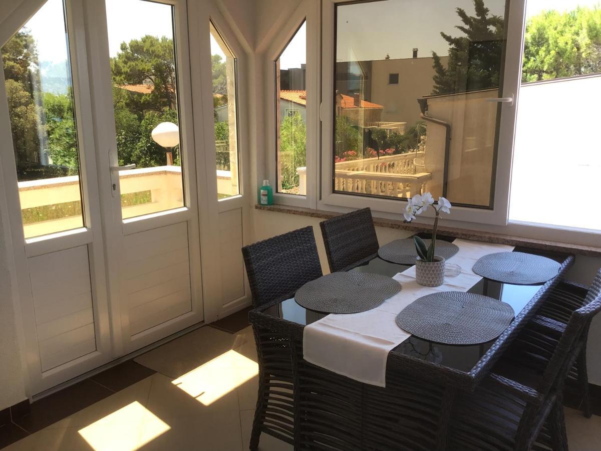 Apartment Ruzmarin Vir