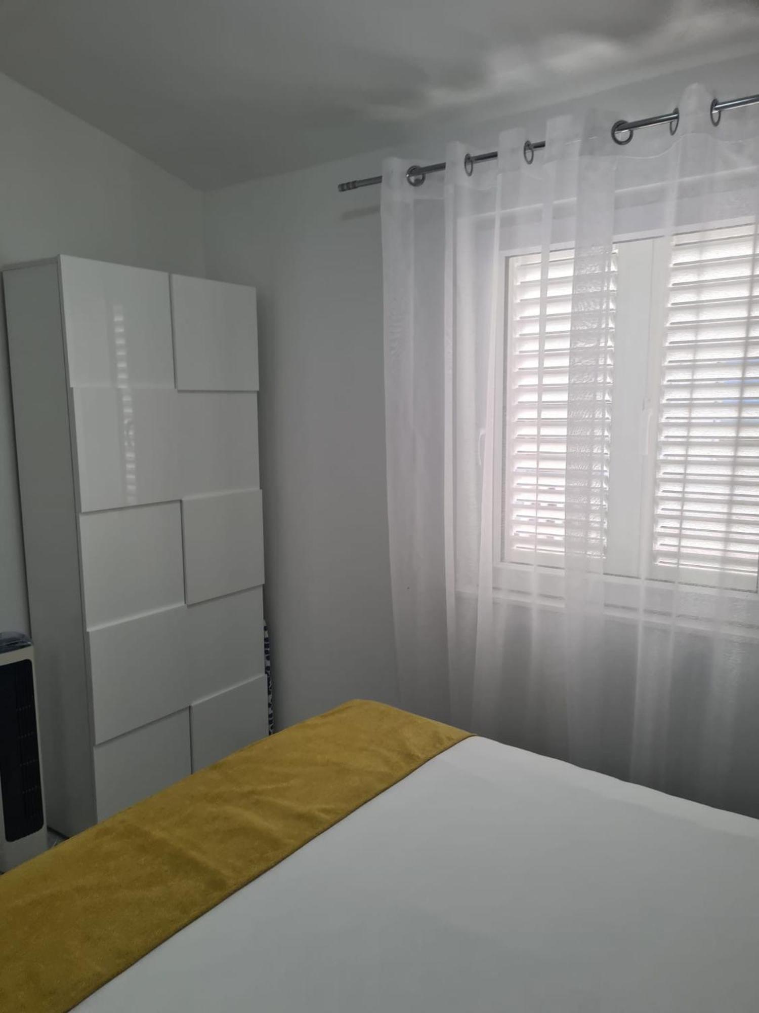 Ruzmarin Apartment