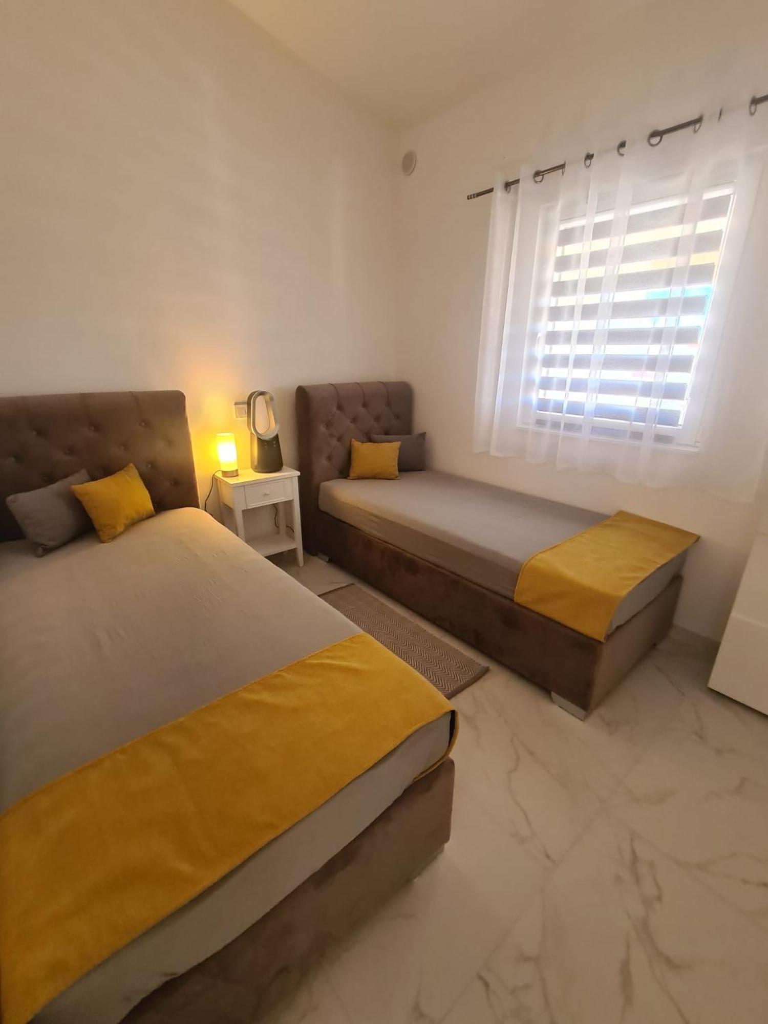 Apartment Ruzmarin *